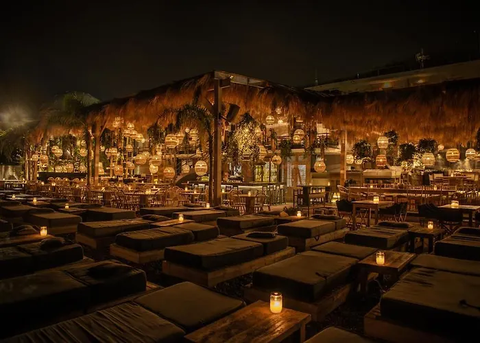 Rhodes Center Santa Maria * Rhodes City