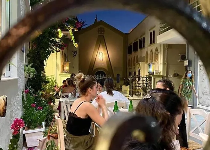 Rhodes Center Santa Maria Daire